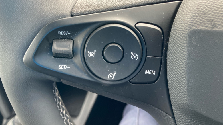 Vauxhall Corsa 1.2 Design 5dr Petrol Hatchback